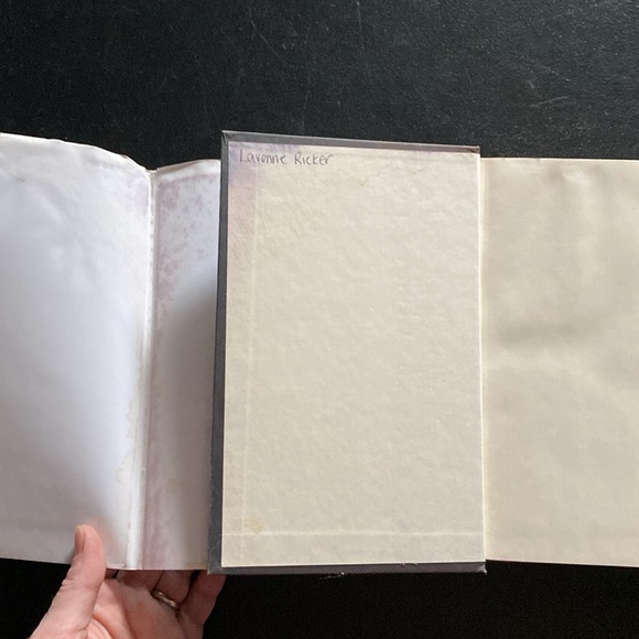 Breaking Dawn-The Twilight Saga Book 4 by: Stephenie Meyer - Picture 2 of 7